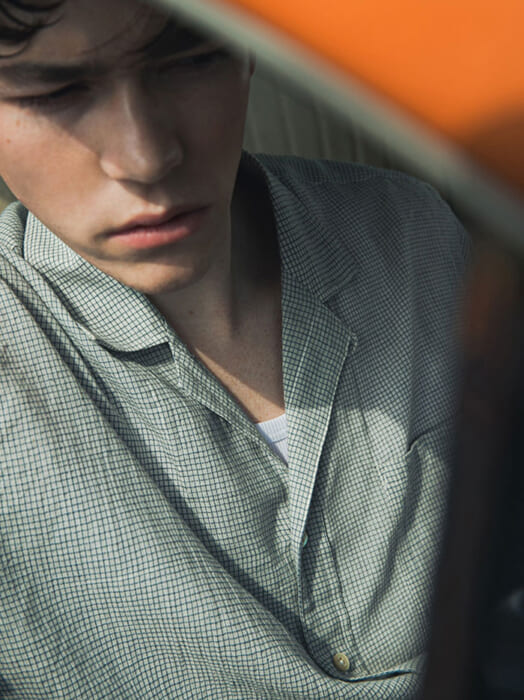 鮮やかで軽やか。アーバンリサーチがナイスネスに別注したクラシカルなリップストップ半袖シャツ。