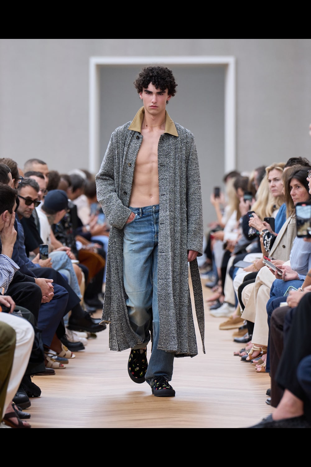 DIOR | HOUYHNHNM (HOUYHNHNM)