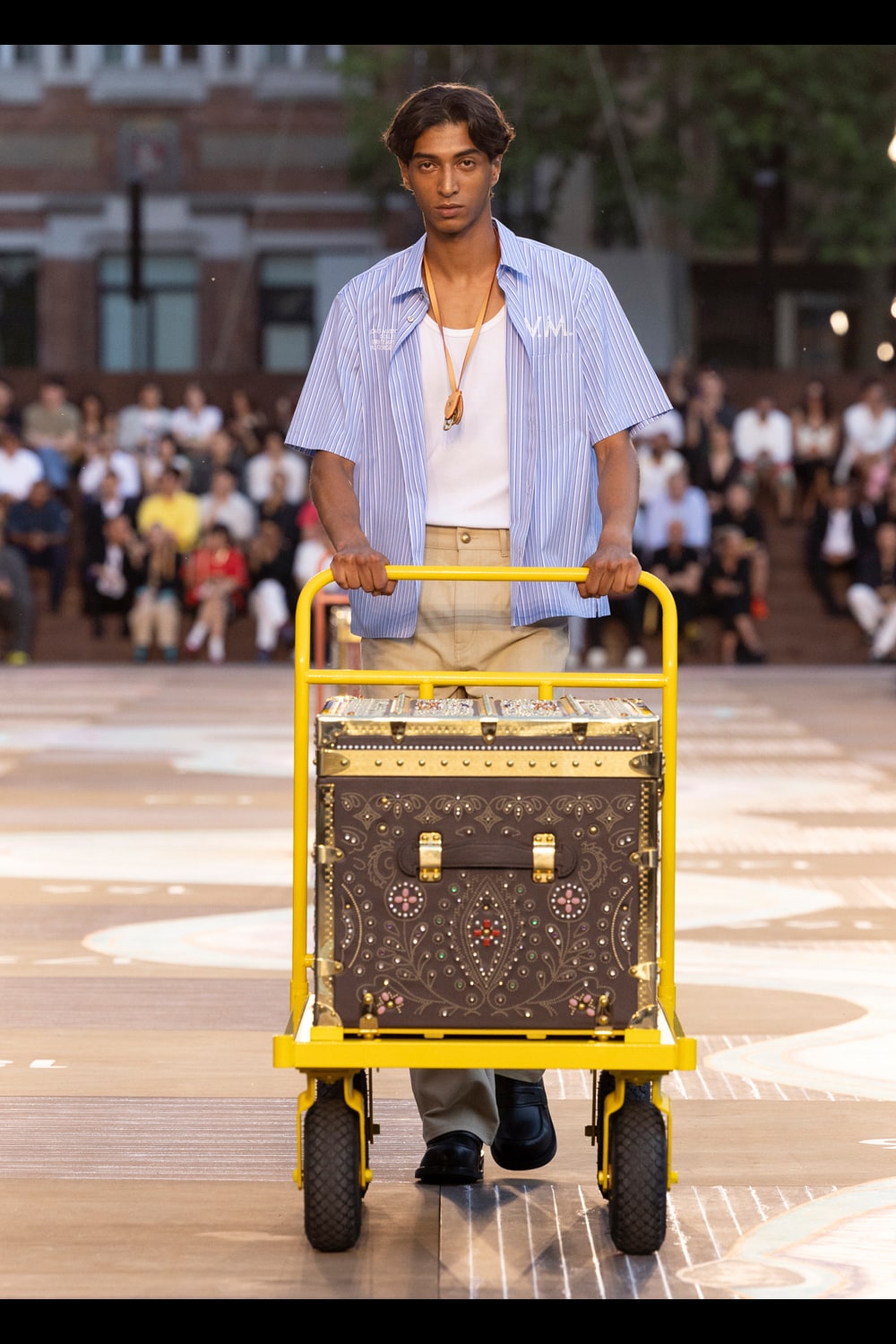 LOUIS VUITTON | HOUYHNHNM (HOUYHNHNM)