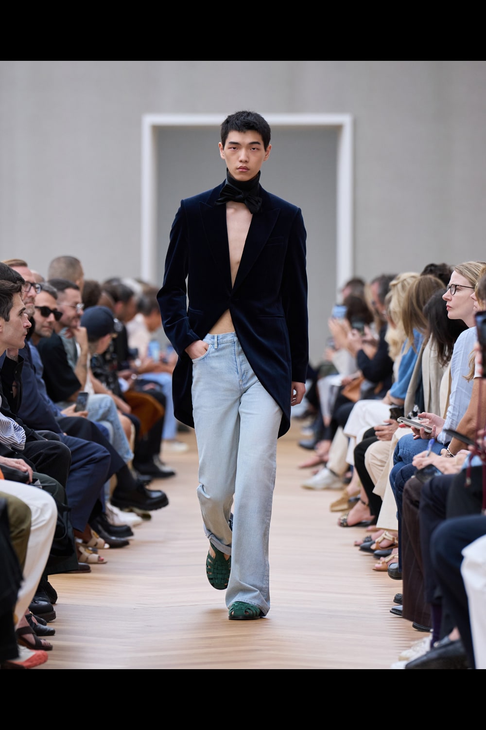 DIOR | HOUYHNHNM (HOUYHNHNM)