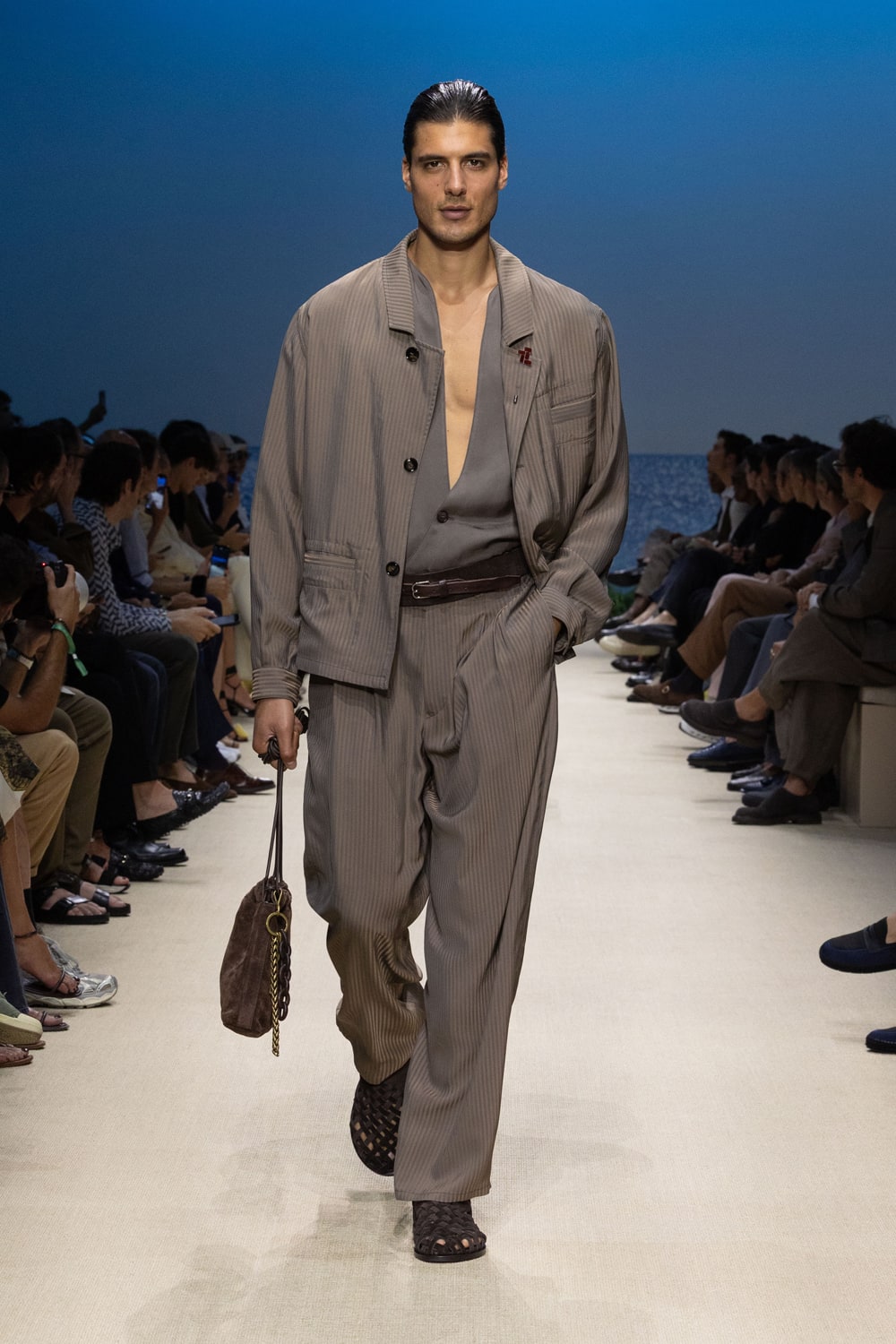 GIORGIO ARMANI | HOUYHNHNM (HOUYHNHNM)