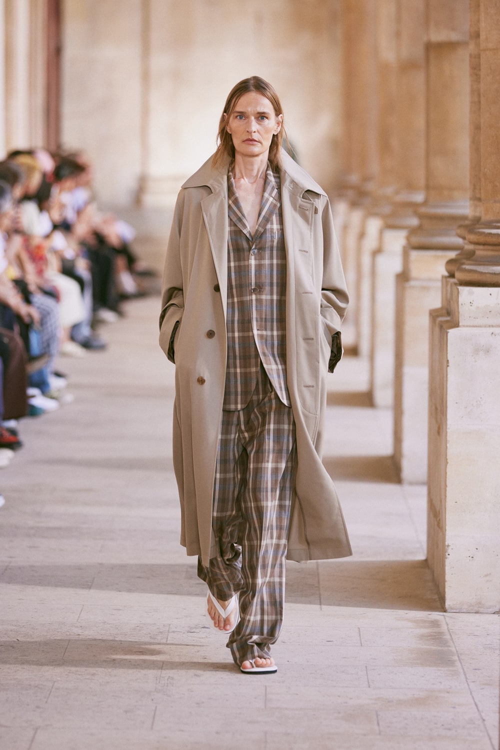 AURALEE | HOUYHNHNM（フイナム）