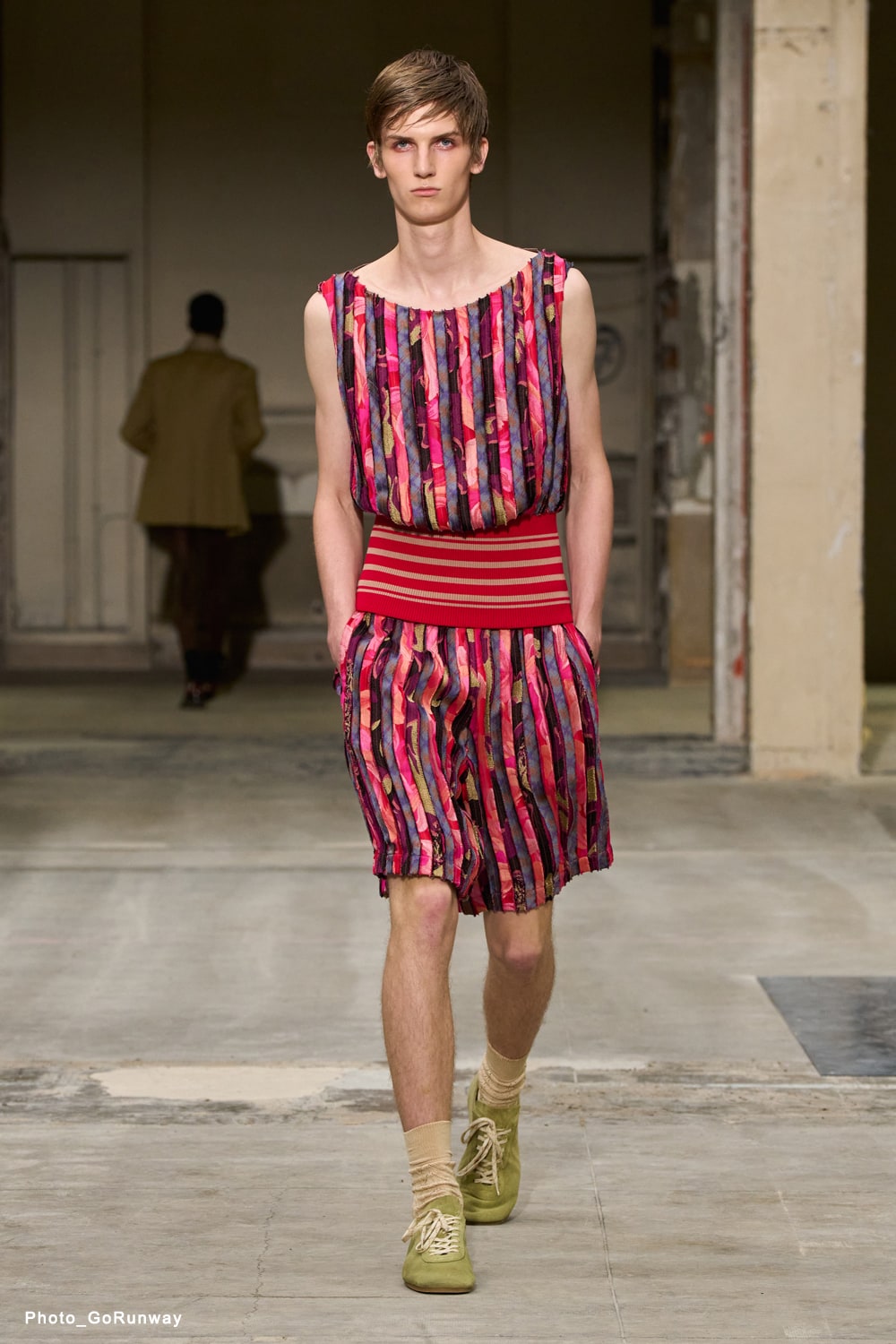 HAL9　ドリスヴァンノッテン DRIES VAN NOTEN | HOUYHNHNM（フイナム）