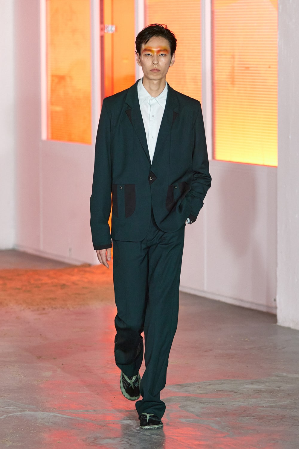 KIKO KOSTADINOV | HOUYHNHNM (HOUYHNHNM)