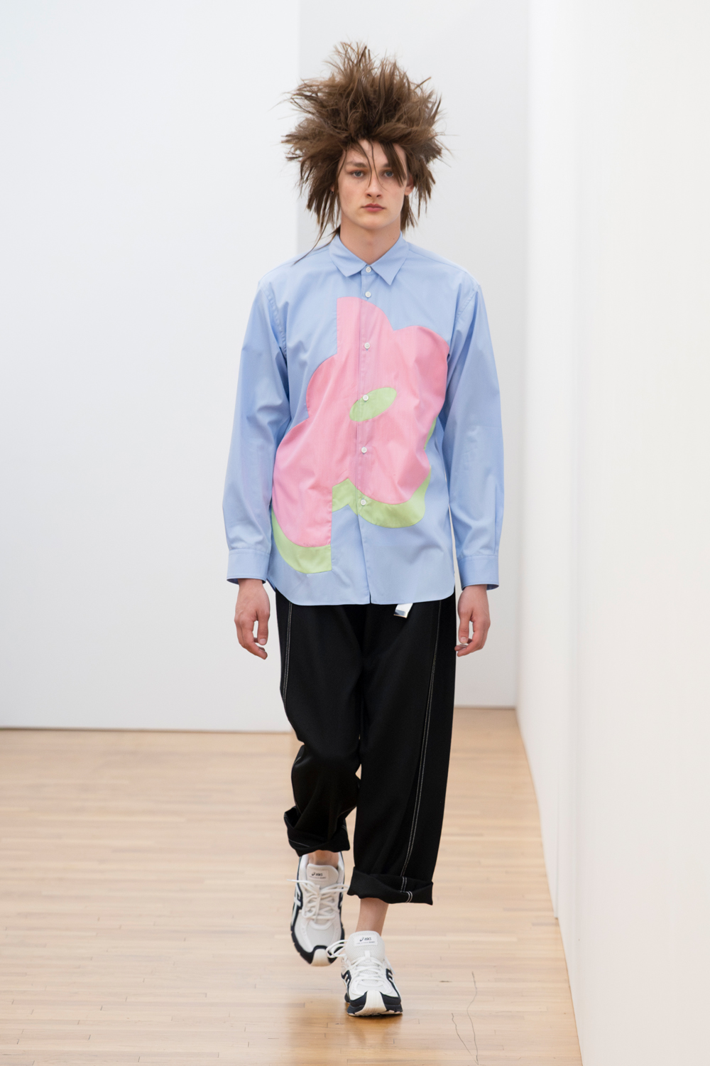 COMME des GARÇONS – DISSONANCE