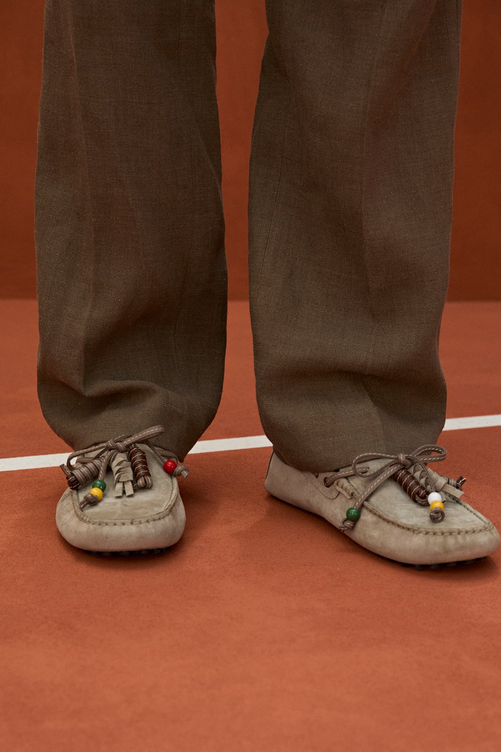 TOD'S メタリックエフェクトハフルハレリナシュス 【関税込】 ウィメンズ シューズ