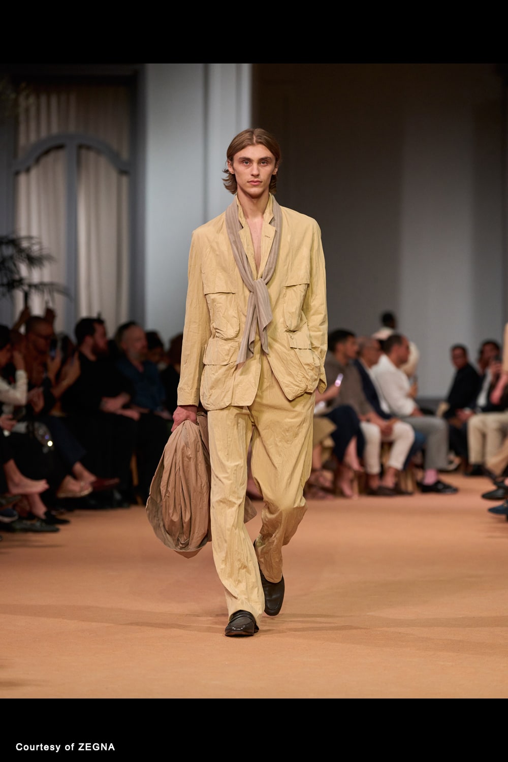 ZEGNA | HOUYHNHNM (HOUYHNHNM)
