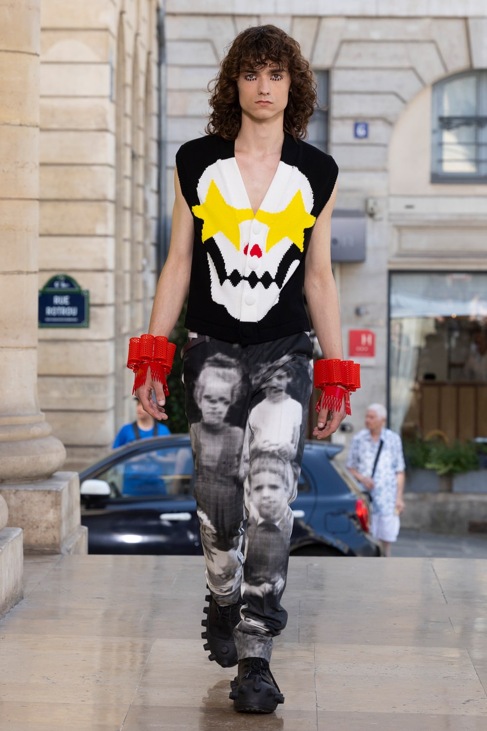 w&lt ラフォーレ フィギュア walter van beirendonck - メルカリ