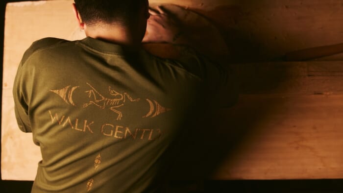 夏の主役にアークテリクスの特別なTシャツはいかが? あのカプセルコレクションの第二弾が登場。