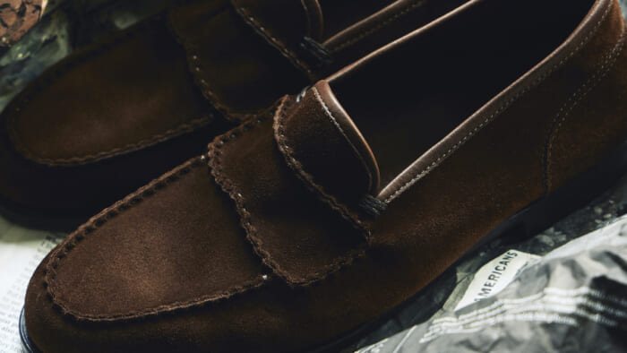 連載「憧れの逸品」No.415 とろけるようなしなやかさを手に入れたジョンロブのローファー。