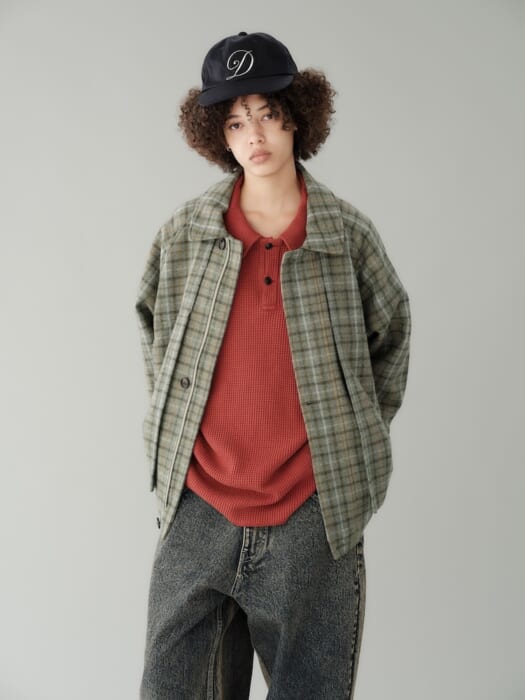 This is one of Tokyo's standards. This is Diaspora's new collection that pushes the mood into fall and winter.