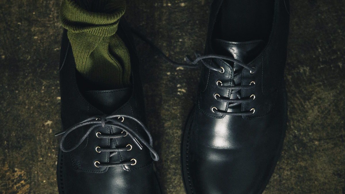 連載「憧れの逸品」No.421 品格を備えたザ・ロウのダービーシューズ