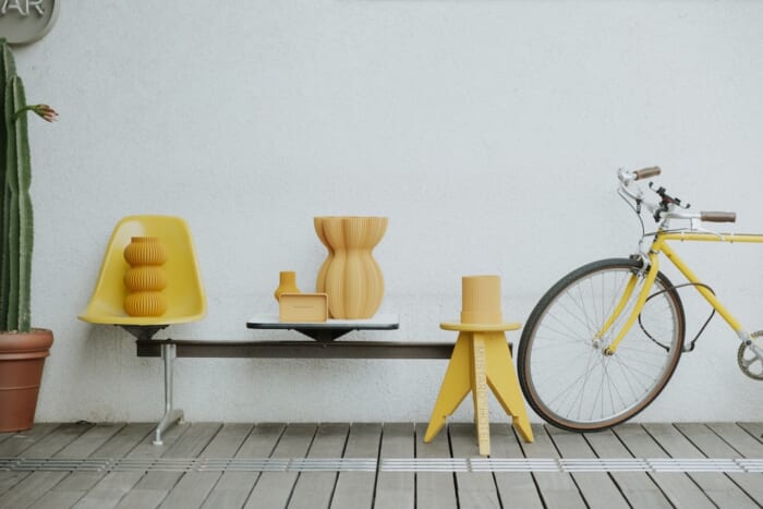 Combining formative beauty and environmental friendliness. Don't miss the first appearance in Japan of the Korean design brand Foresk.