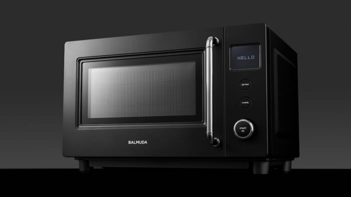 バルミューダが辿り着いた、単機能レンジの理想の姿。コンパクト設計の “BALMUDA The Range S” がデビュー。