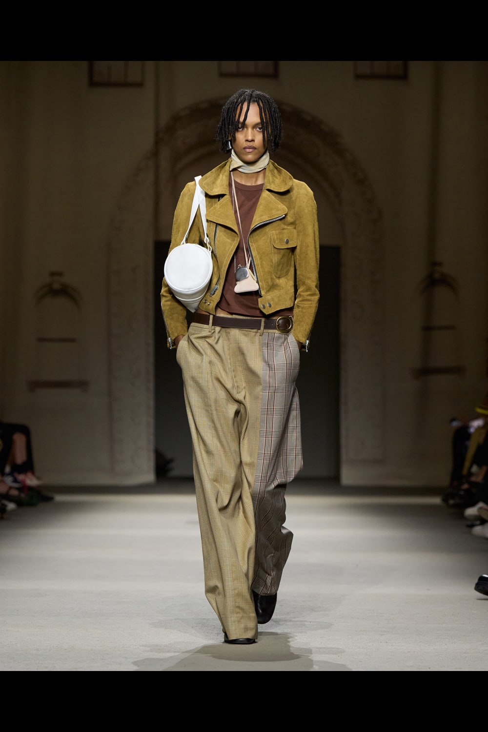 COACH | HOUYHNHNM (HOUYHNHNM)