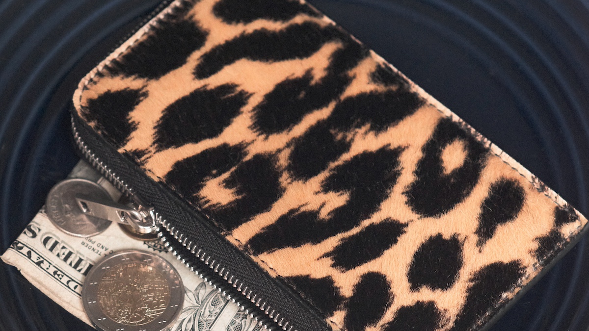 The wallet of Jil Sander, No. 427 in the series "The Best of the Best of the Best", is clad in leopard.