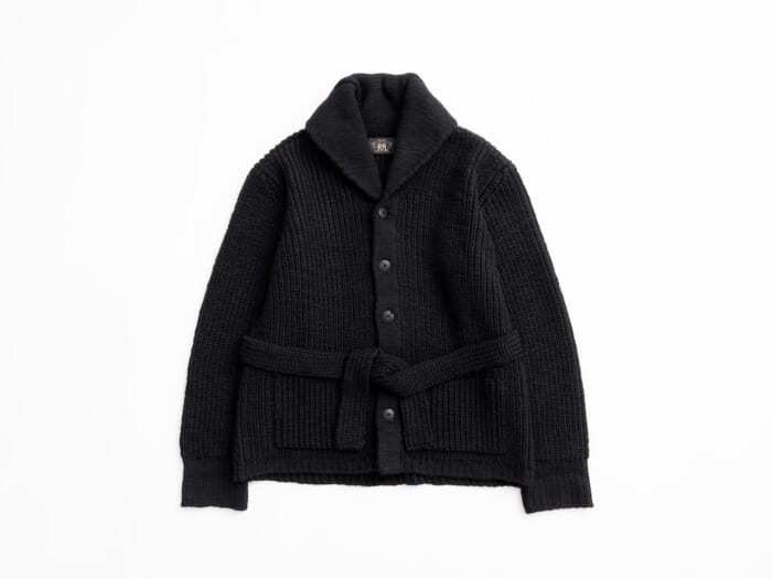 ロンハーマンだけの特別仕様。ダブル アール エルのショールカラーカーディガンがオールブラックで登場です。