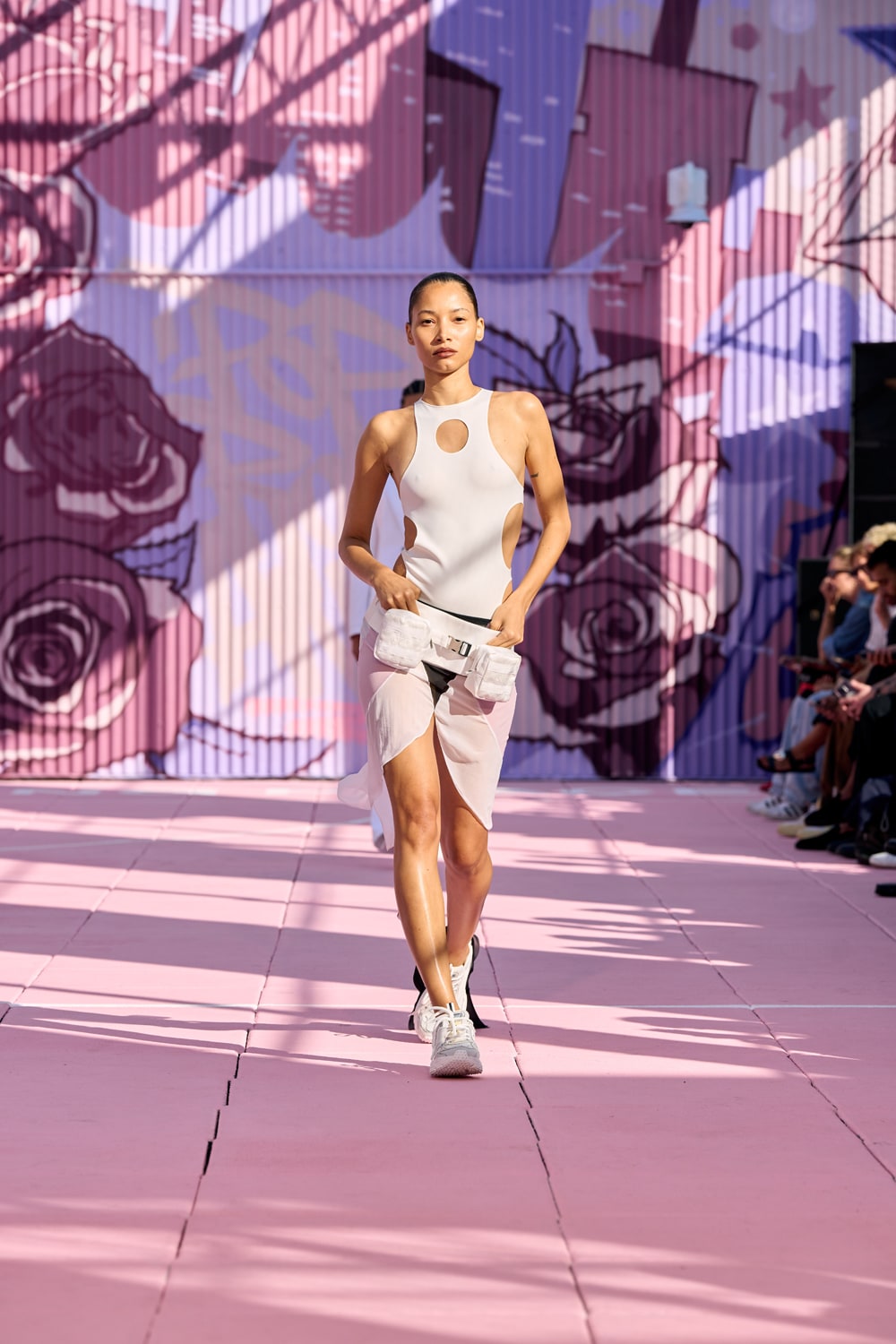 OFF-WHITE™ | HOUYHNHNM（フイナム）