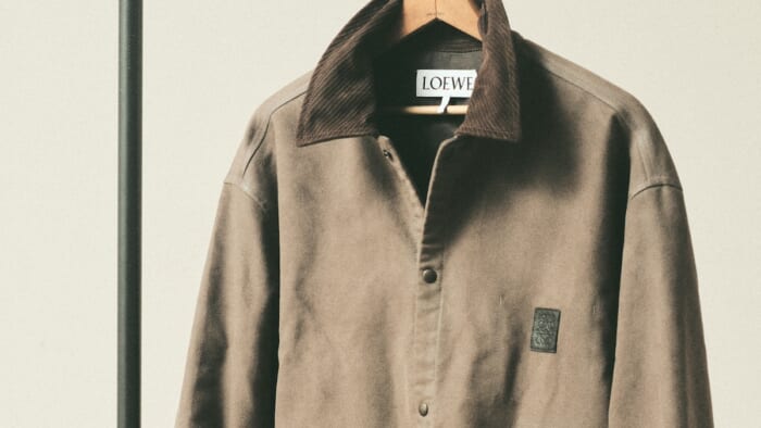 連載「憧れの逸品」No.431 度詰めのモールスキン＆スエードをまとったロエベのジャケット。