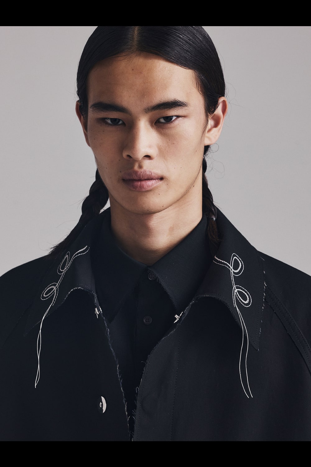 ALMOSTBLACK | HOUYHNHNM (HOUYHNHNM)