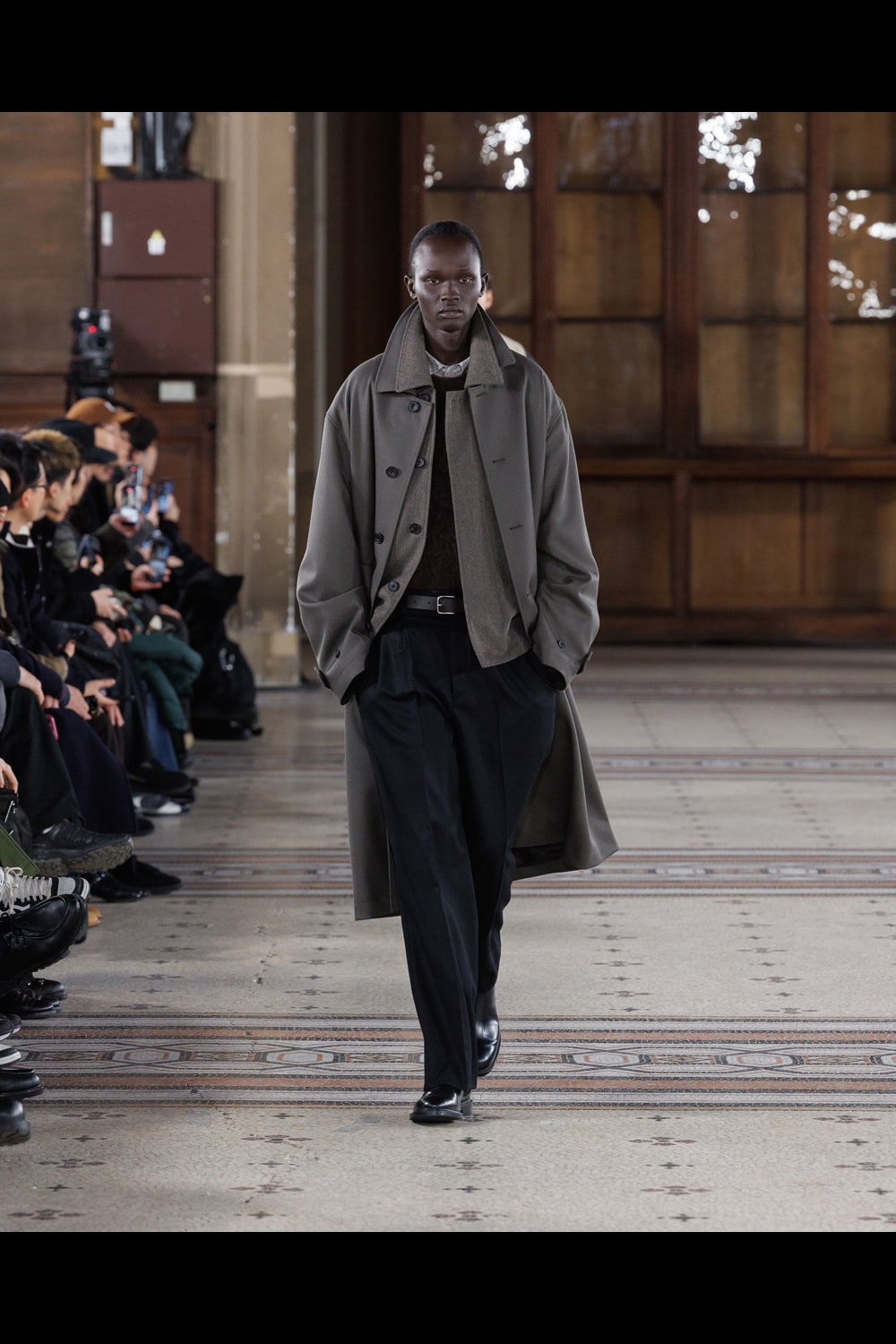 ssstein | HOUYHNHNM (huynum)