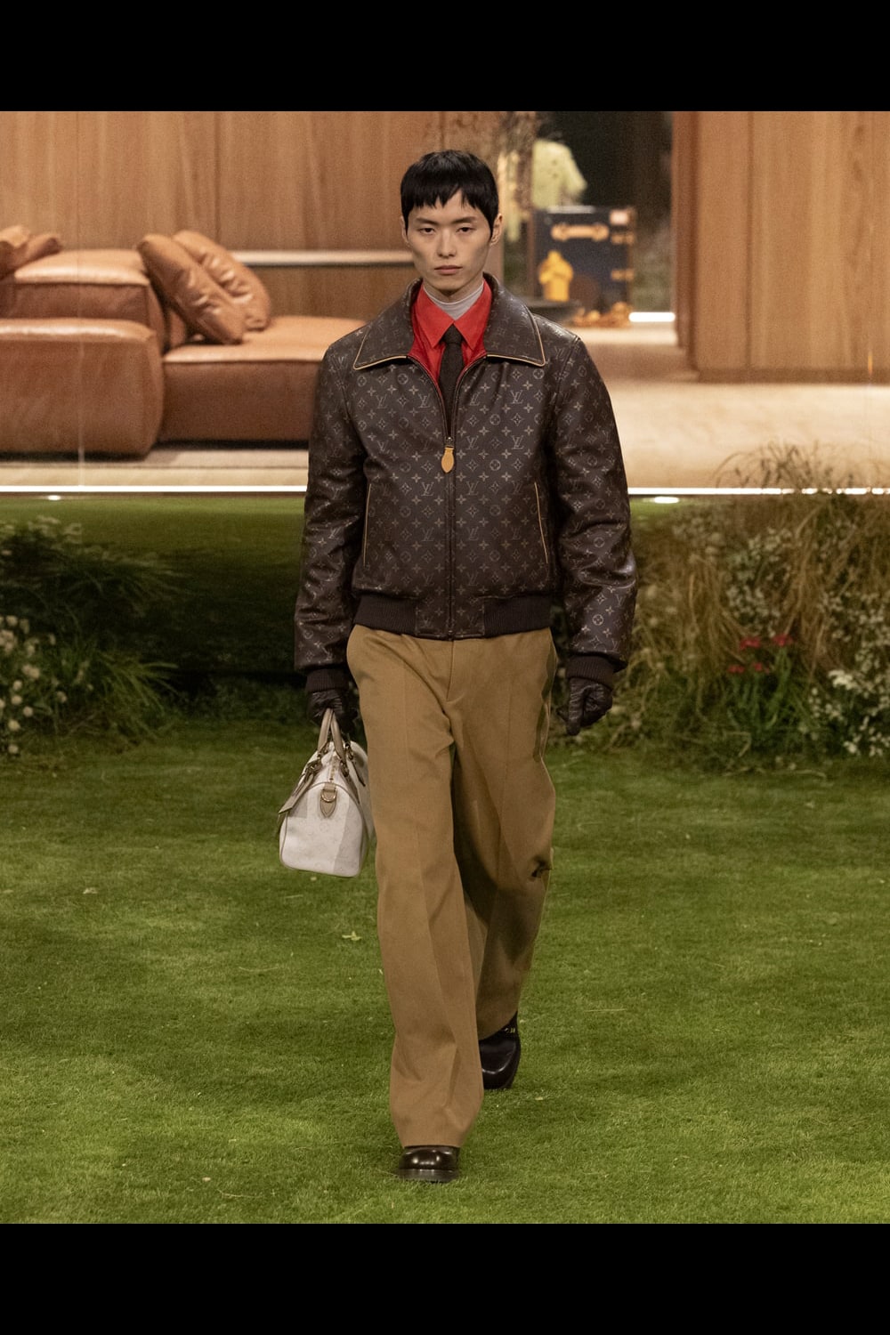 LOUIS VUITTON | HOUYHNHNM（フイナム）