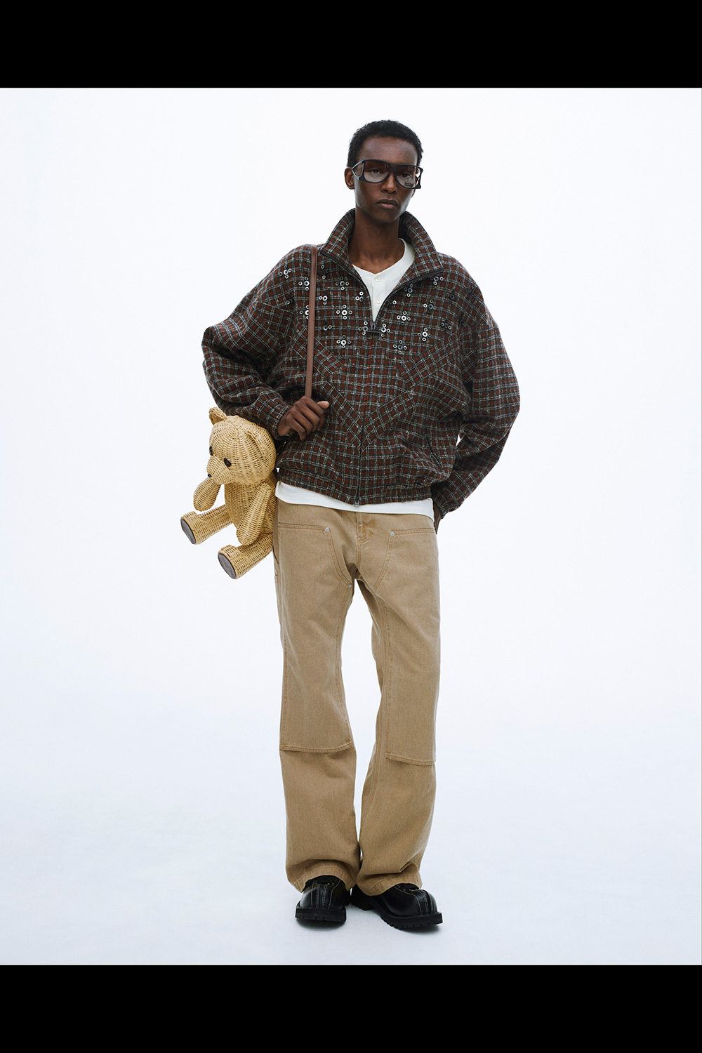 DAIRIKU | HOUYHNHNM（フイナム）