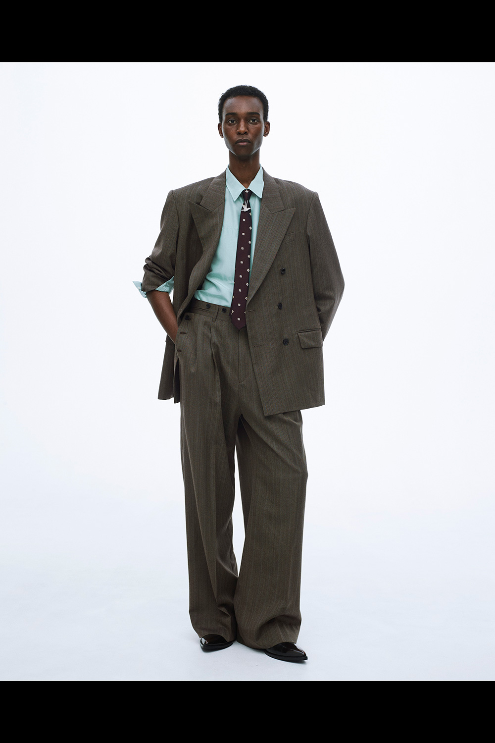 DAIRIKU | HOUYHNHNM（フイナム）