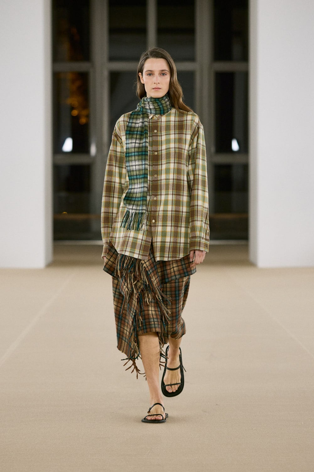 AURALEEオーラリービスチェ 限定ブラウン AURALEE【オーラリー】正規