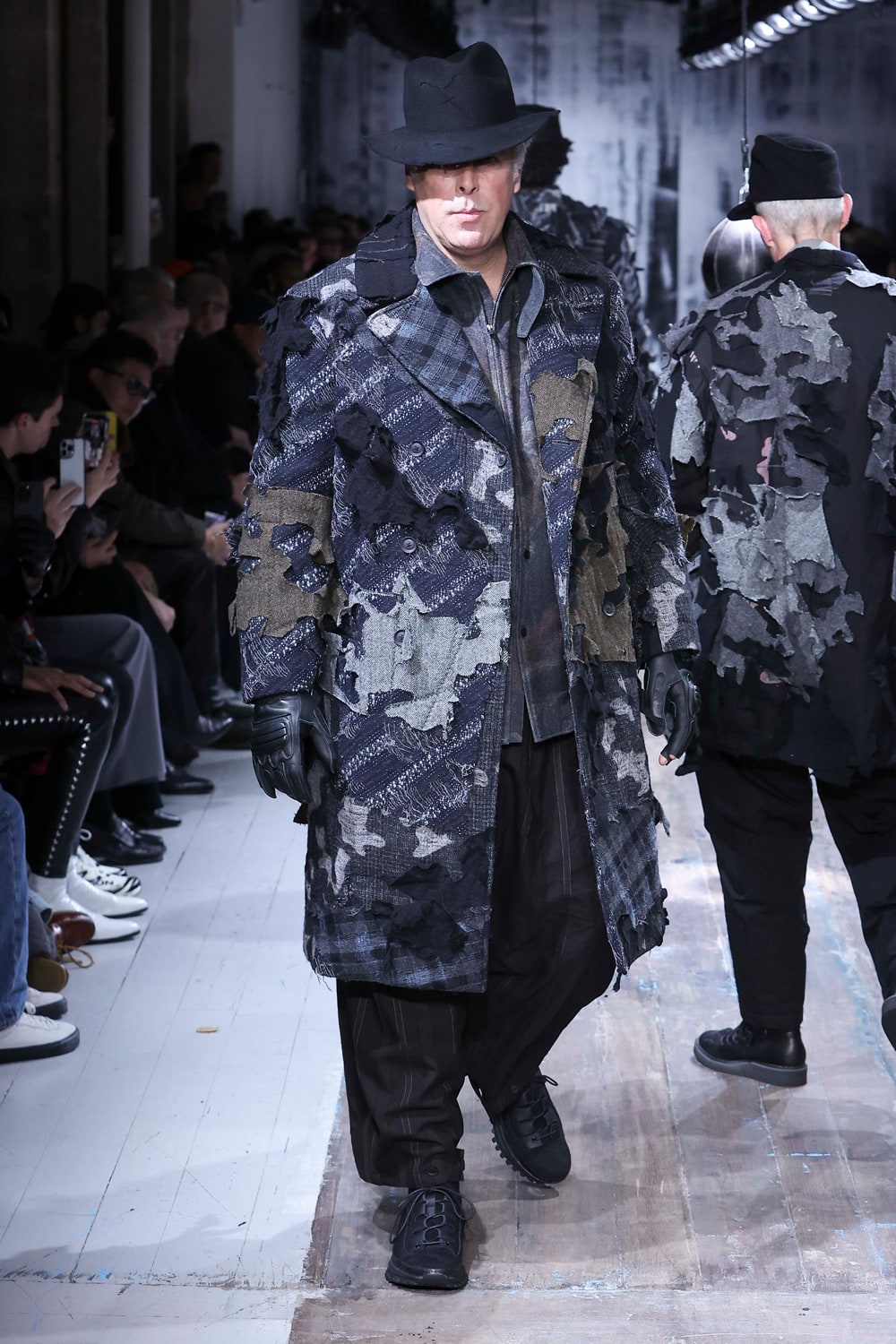 Yohji Yamamoto | HOUYHNHNM（フイナム）
