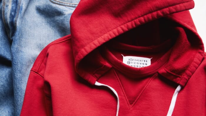 連載「憧れの逸品」No.441 時の流れをかたちにしたメゾン マルジェラのフーディ。