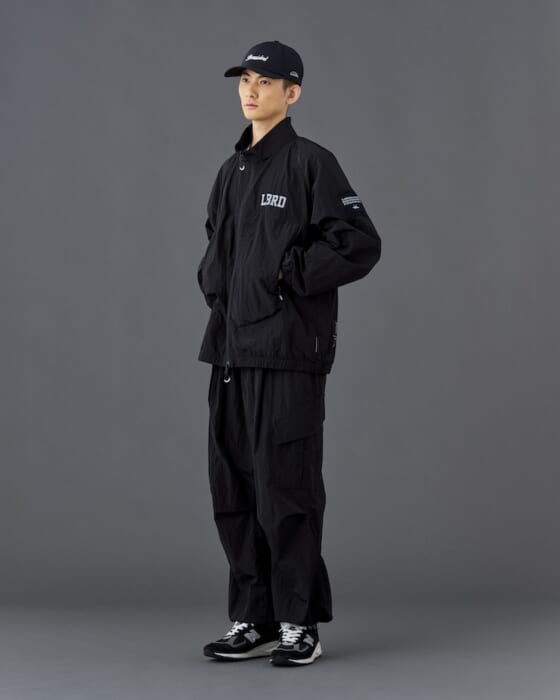 春を快適に過ごすためのナイロンセットアップ。リベレイダーズから新作の報せが届きました。