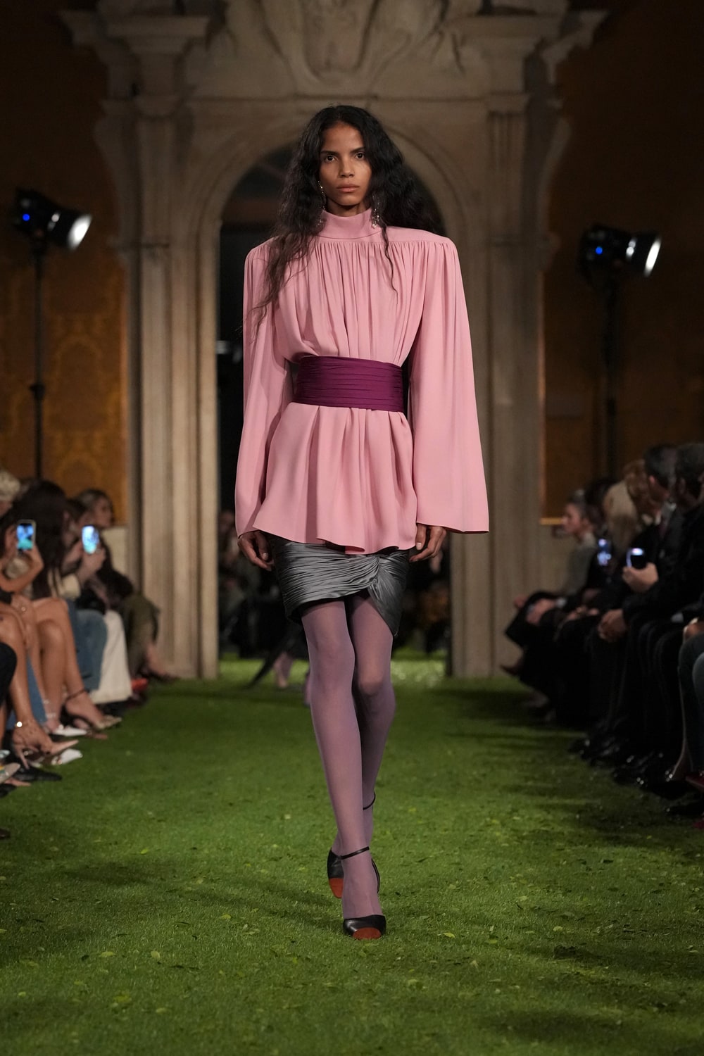 VALENTINO | HOUYHNHNM (HOUYHNHNM)