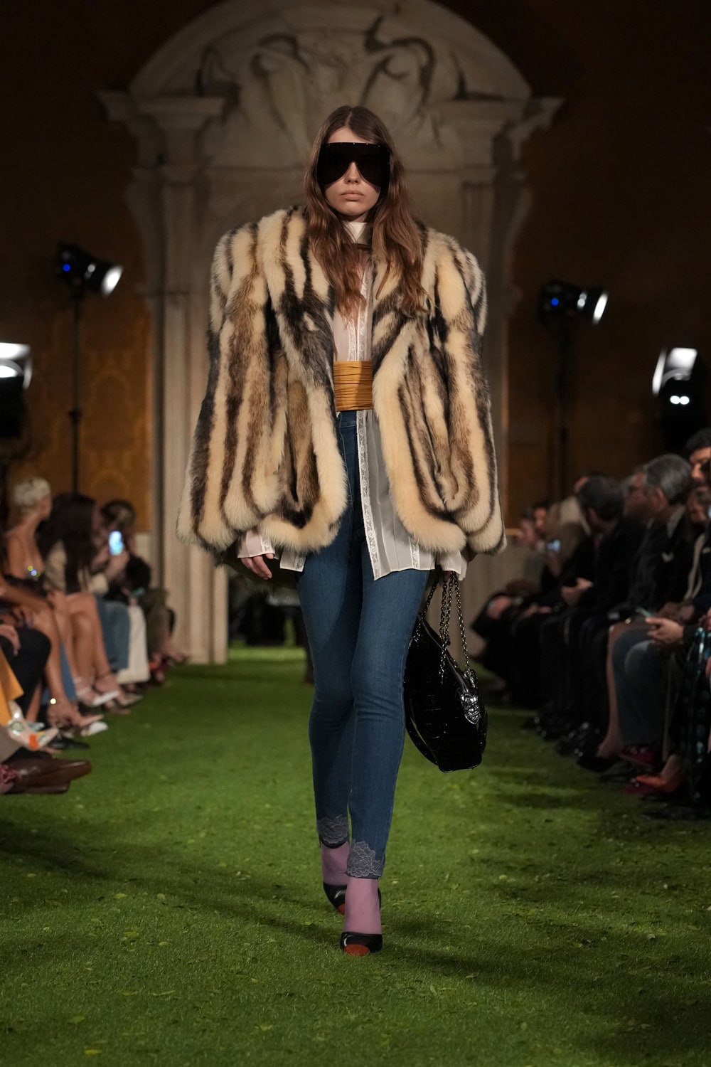 VALENTINO | HOUYHNHNM (HOUYHNHNM)