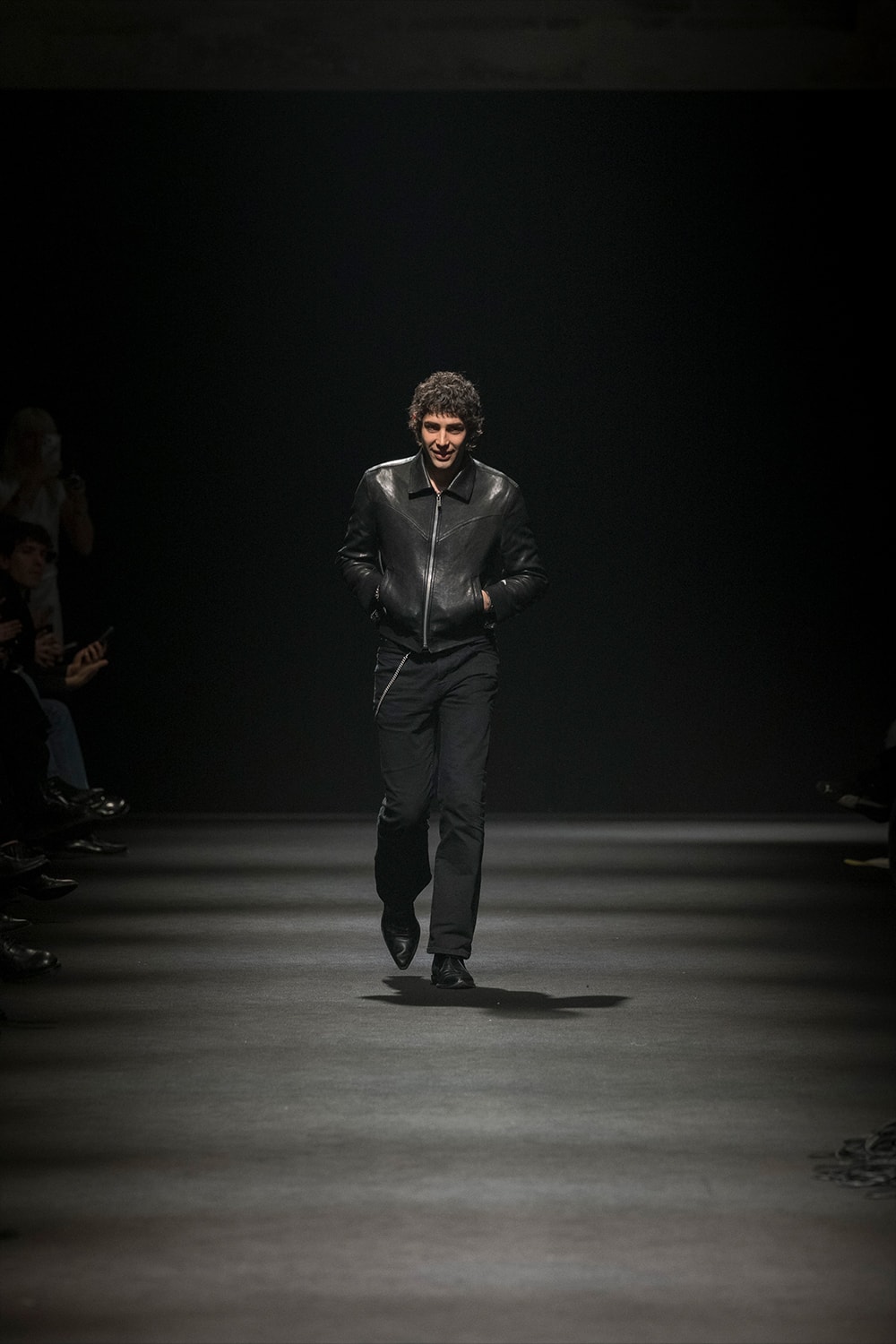 ANN DEMEULEMEESTER | HOUYHNHNM（フイナム）