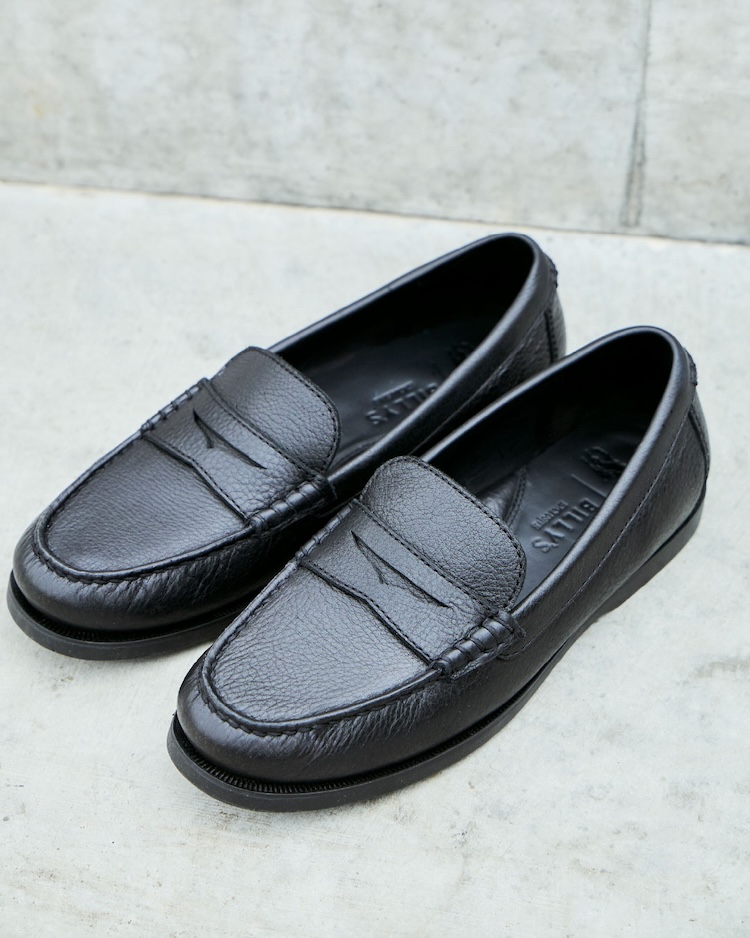 品よくカジュアルに。ポロ ラルフ ローレンのローファーを、ビリーズがアップデート。