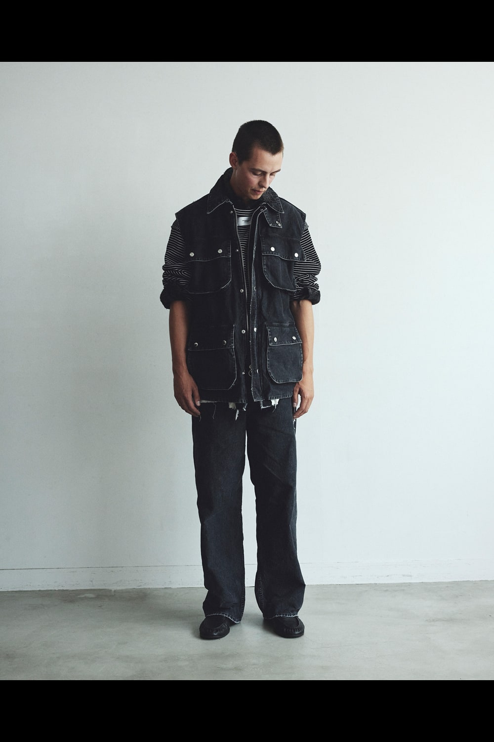 JOHN MASON SMITH | HOUYHNHNM (HOUYHNHNM)