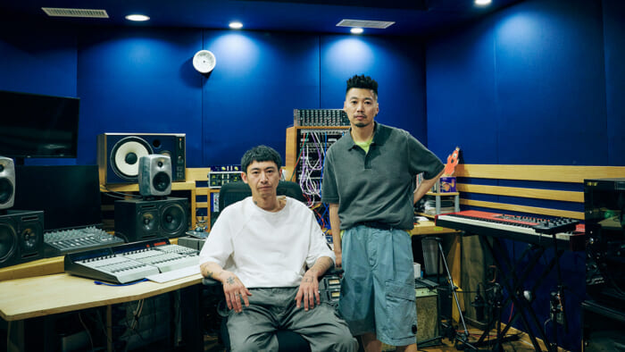 【FOCUS IT.] Music and Clothing Talking in a Record Factory.