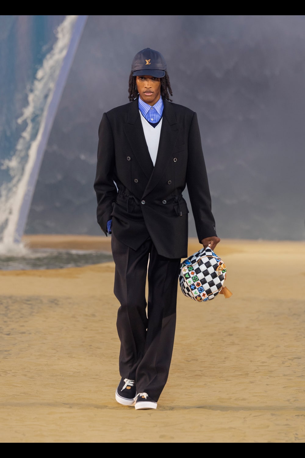 LOUIS VUITTON | HOUYHNHNM（フイナム）