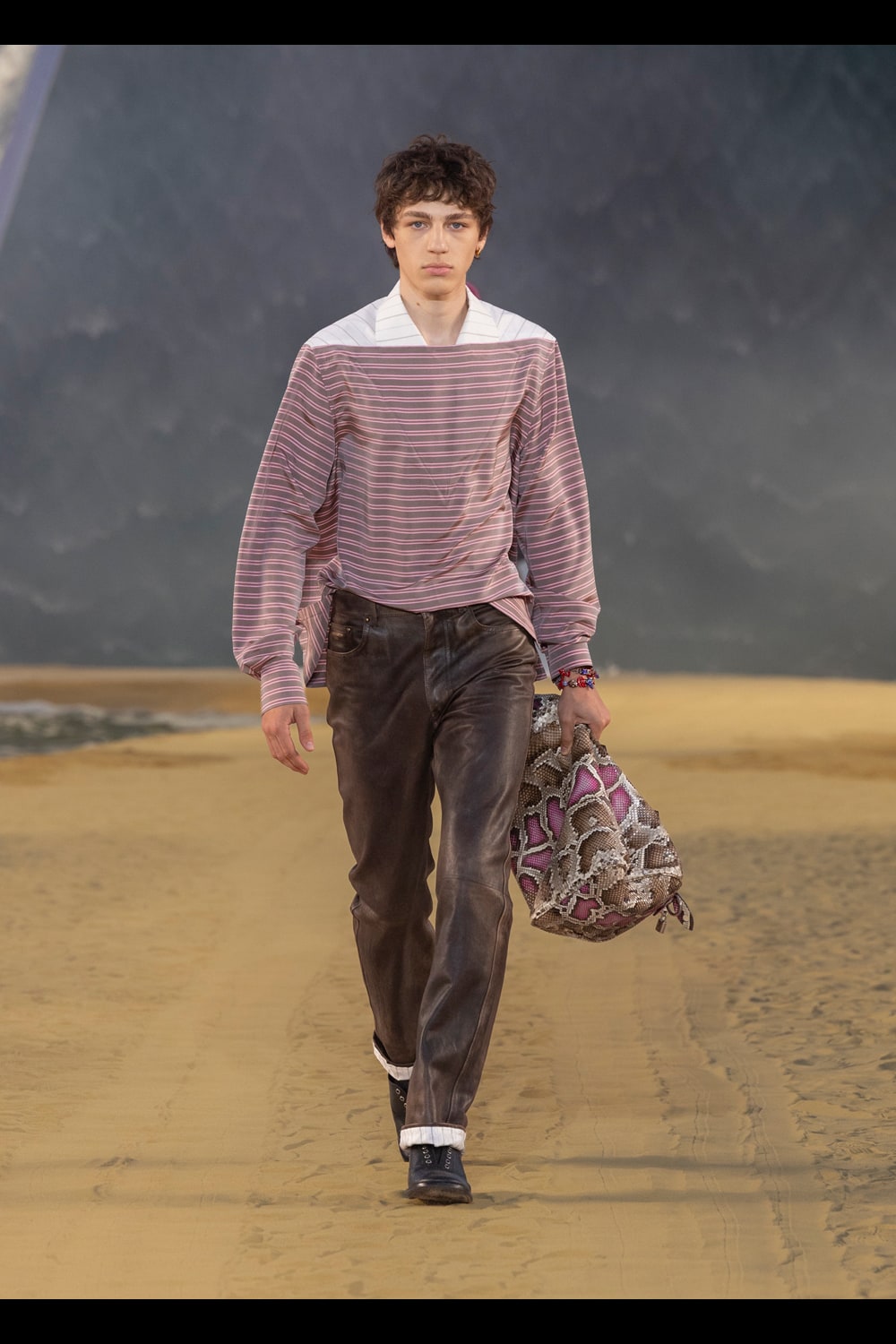 LOUIS VUITTON | HOUYHNHNM (HOUYHNHNM)