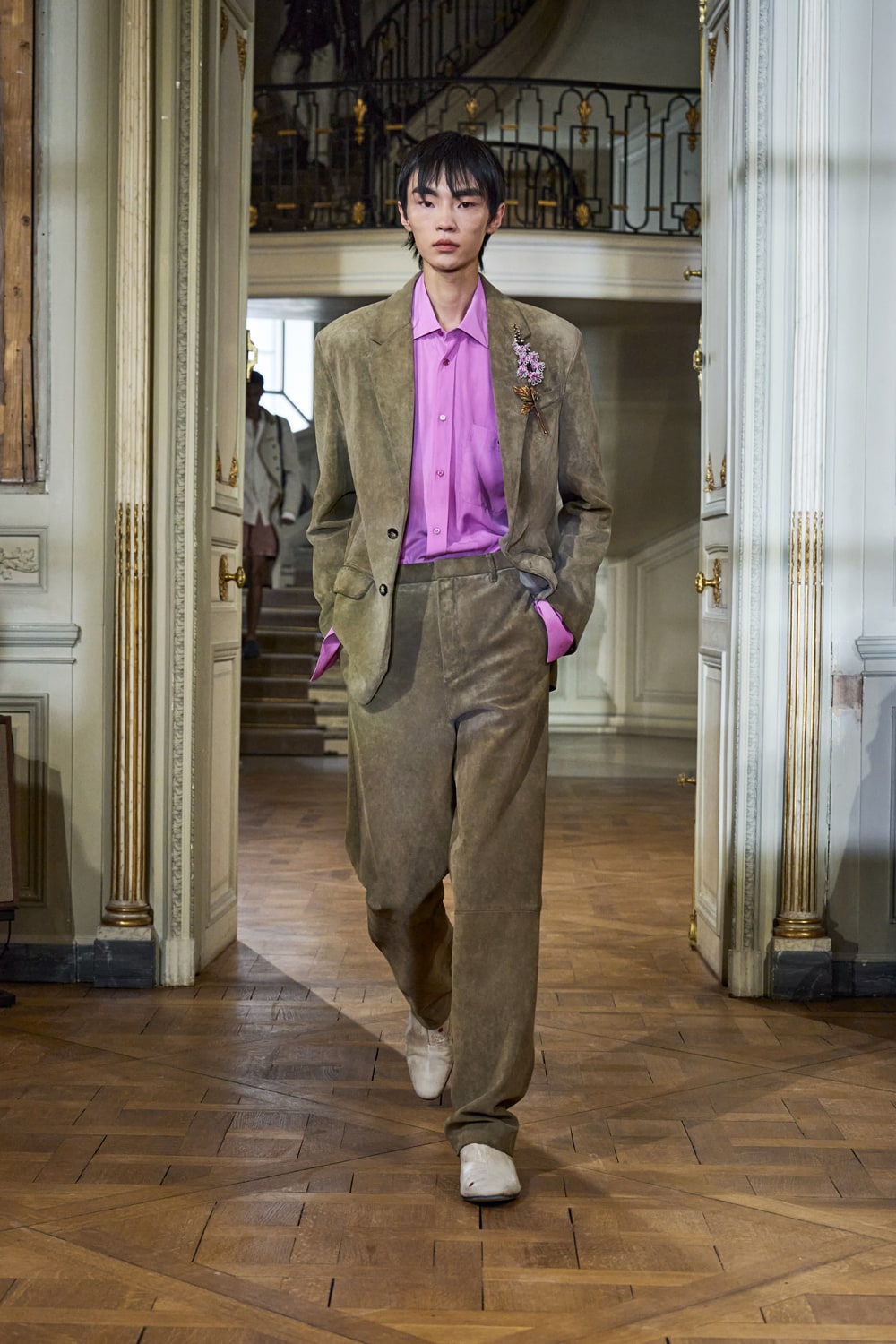 DIOR | HOUYHNHNM (HOUYHNHNM)