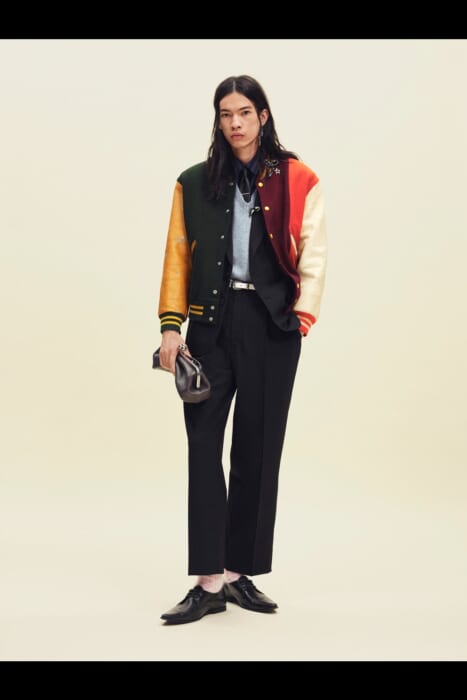COACH | コーチ