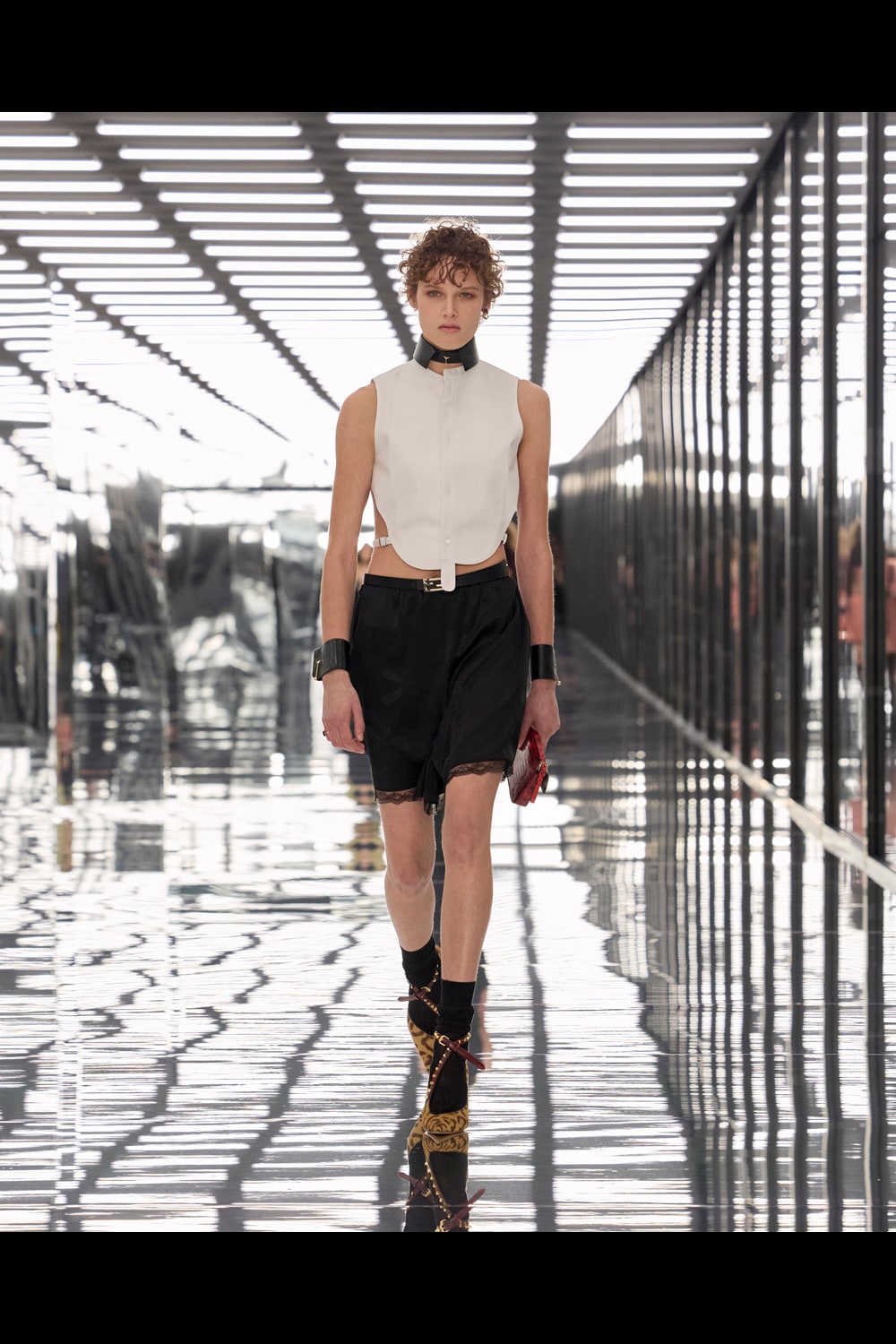 FENDI | HOUYHNHNM（フイナム）